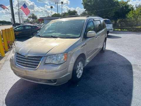 2008 Chrysler Town and Country for sale at Turnpike Motors in Pompano Beach FL