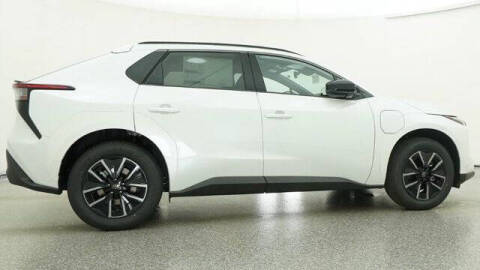 2026 Toyota bZ XLE Plus