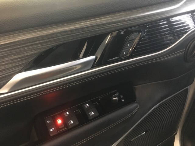 2024 Jeep Wagoneer Series III