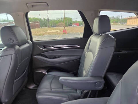 2021 Buick Enclave Essence