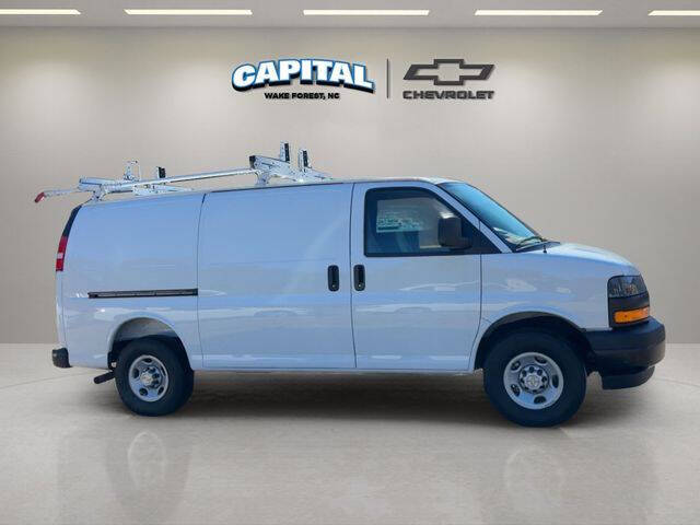 2025 Chevrolet Express 2500