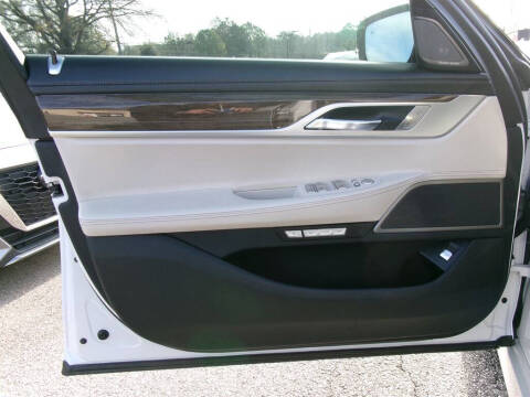 2018 BMW 7 Series 740i