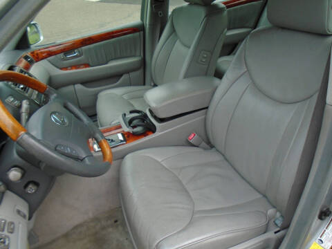 2004 Lexus LS 430