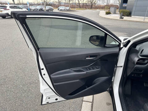 2018 Toyota C-HR XLE Premium