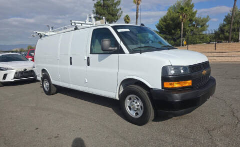 2025 Chevrolet Express 2500