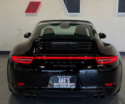 2016 Porsche 911