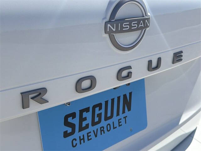 2024 Nissan Rogue S