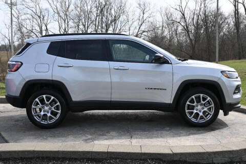 2024 Jeep Compass Latitude Lux