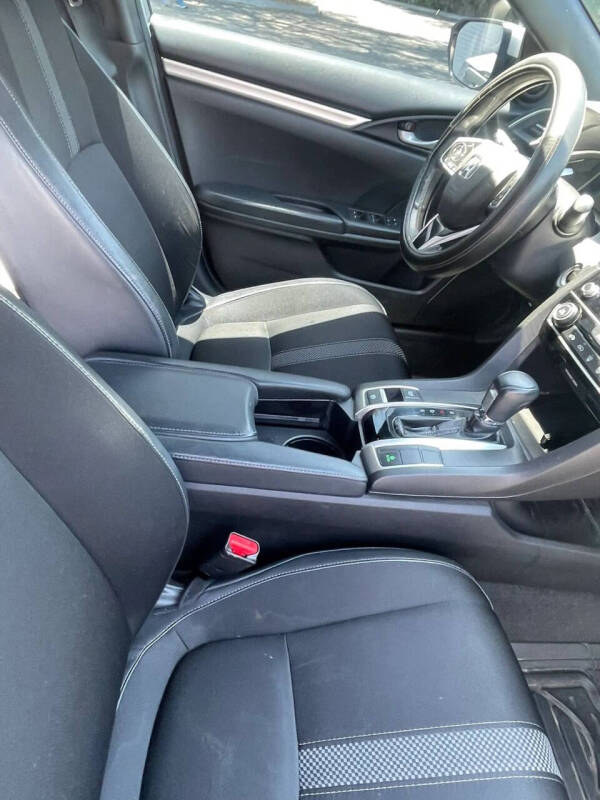 2019 Honda Civic Sport