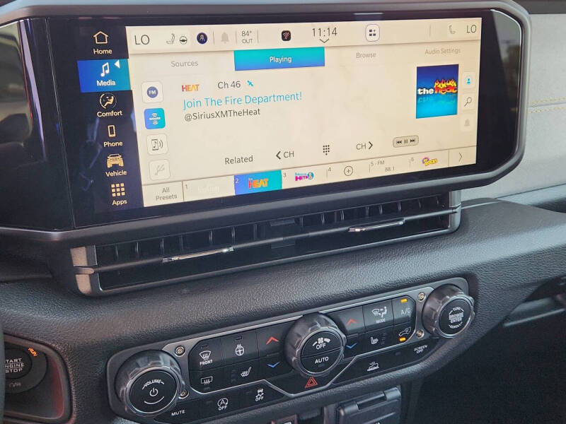 2025 Jeep Gladiator Willys