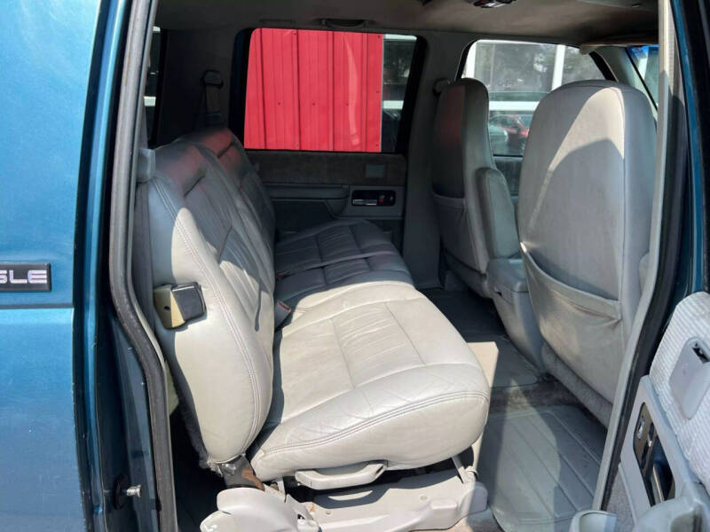 1994 GMC Suburban K2500