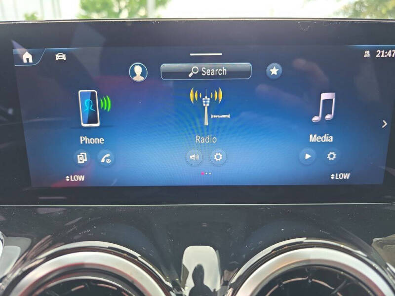 2025 Mercedes-Benz GLB GLB 250