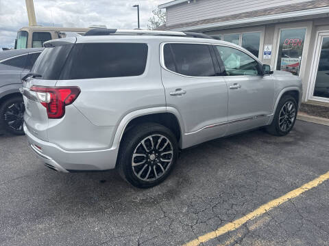 2020 GMC Acadia Denali