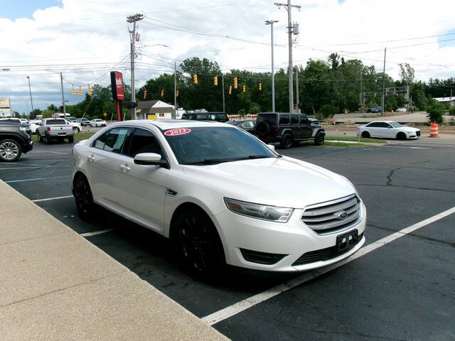 2013 Ford Taurus SEL