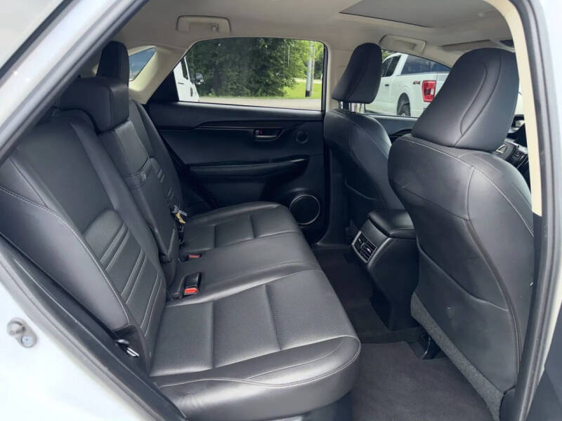 2017 Lexus NX 200t