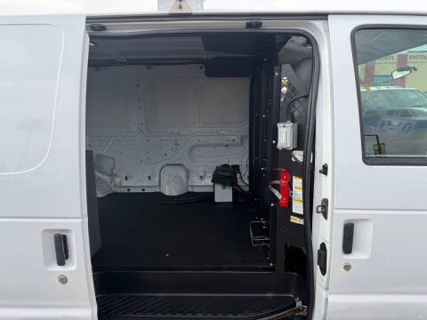 2013 Ford E-Series E-150
