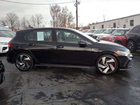 2024 Volkswagen Golf GTI S