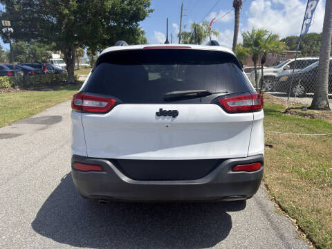 2018 Jeep Cherokee Latitude