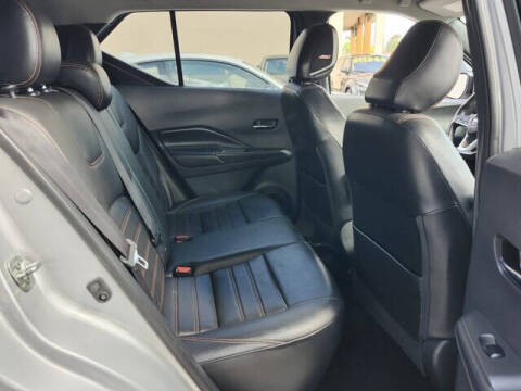 2019 Nissan Kicks SR