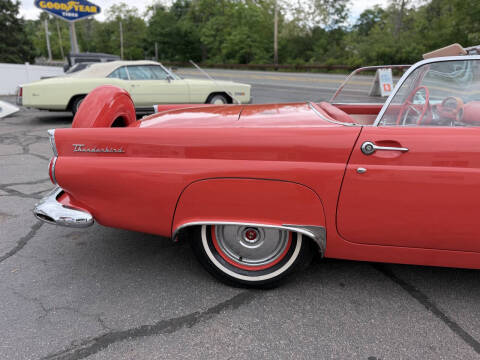 1956 Ford Thunderbird