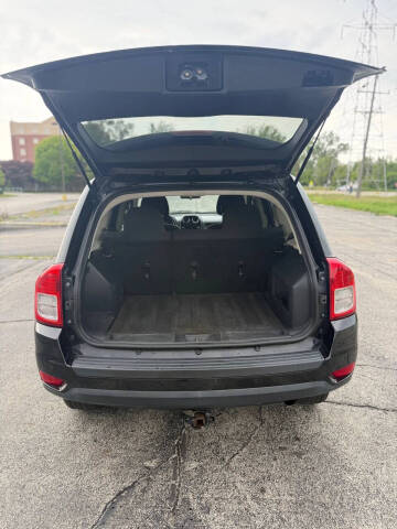 2012 Jeep Compass Sport