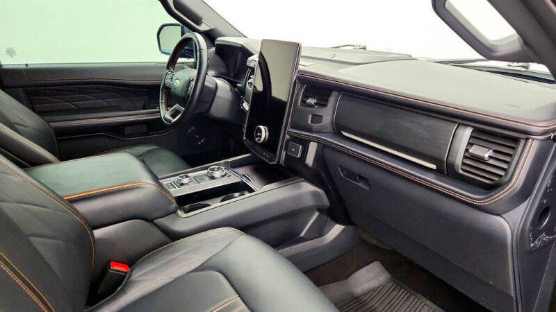 2023 Ford Expedition Platinum