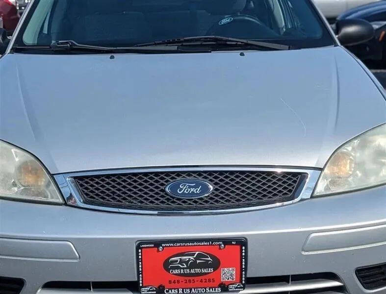 2007 Ford Focus ZX4 S