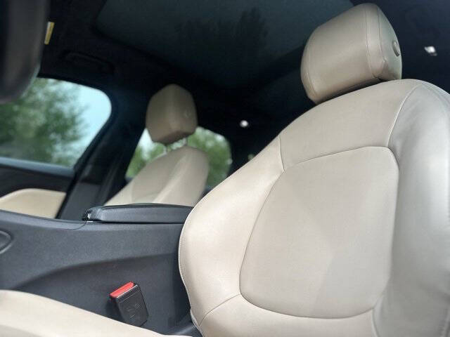 2019 Jaguar F-PACE 25t Premium