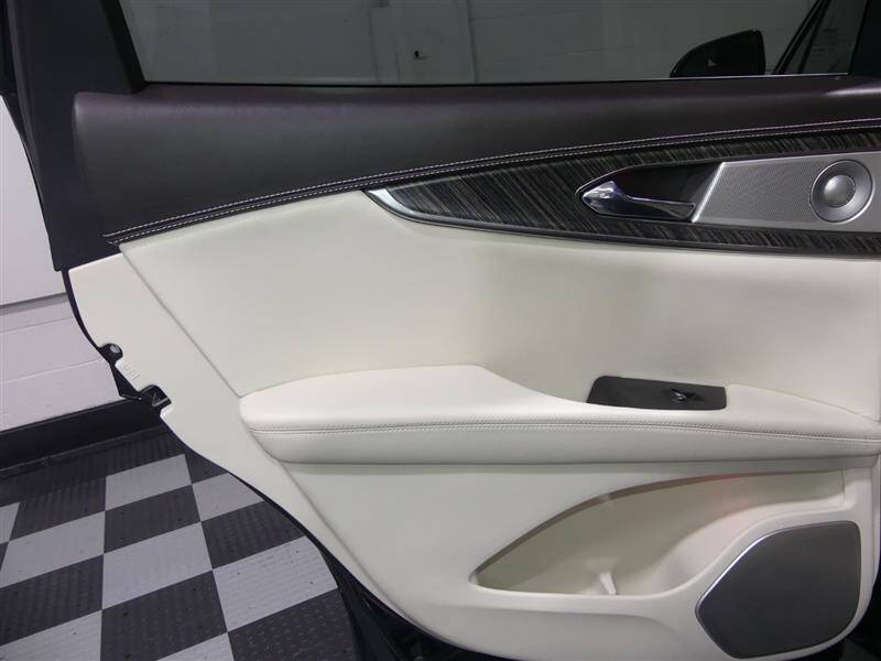 2019 Lincoln Nautilus Black Label