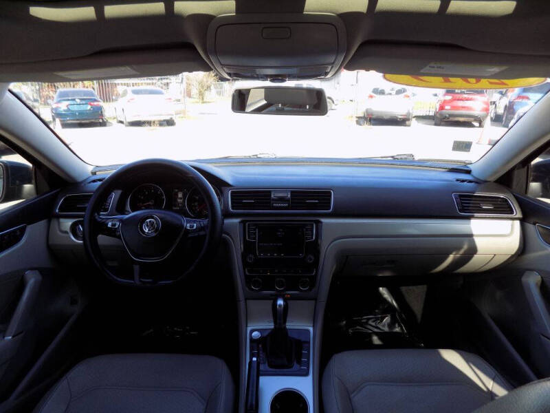 2019 Volkswagen Passat Wolfsburg