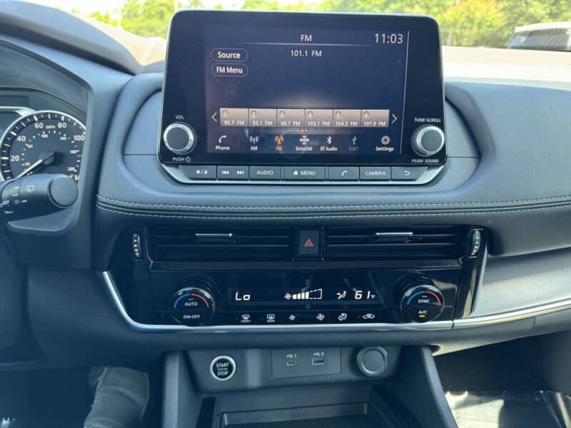 2022 Nissan Rogue SV