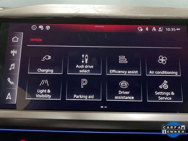 2024 Audi Q4 e-tron quattro Premium Plus 50