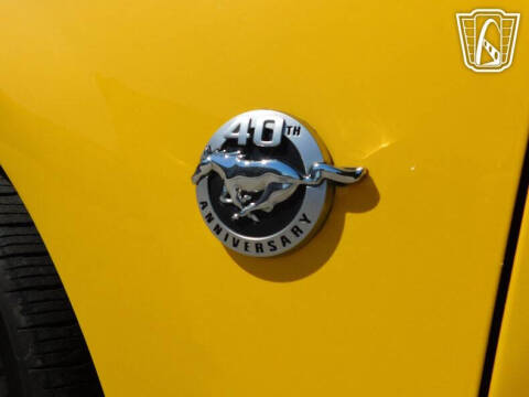 2004 Ford Mustang Mach 1 Premium