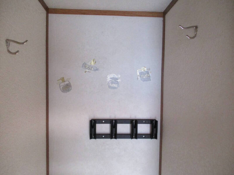 2008 ICE CASTLE 17' FISH HOUSE