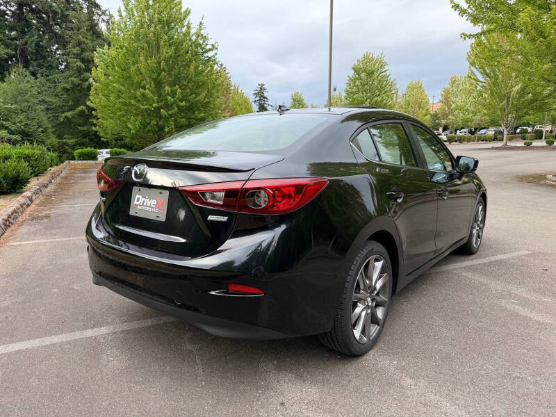 2018 Mazda MAZDA3 Touring