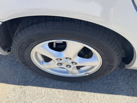 2004 Ford Taurus SES