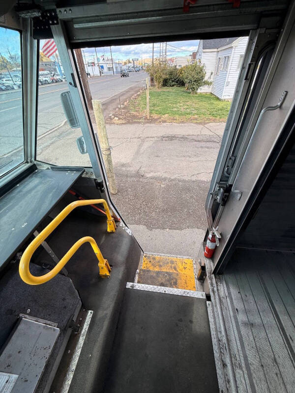 2013 Ford Stripped Chassis