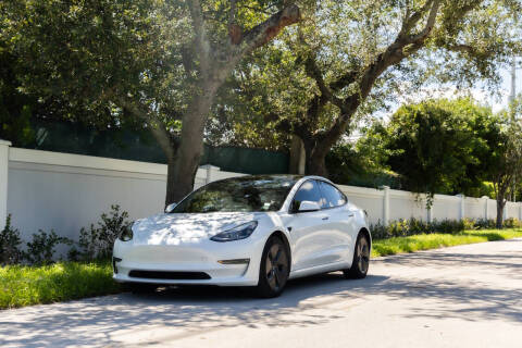 2021 Tesla Model 3 Standard Range Plus