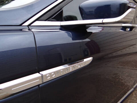 2017 Lincoln Continental Reserve