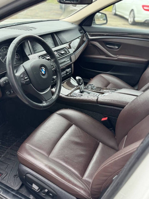 2014 BMW 5 Series 528i xDrive