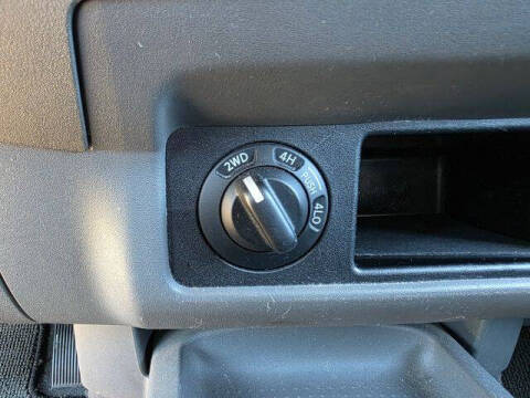 2008 Nissan Frontier LE