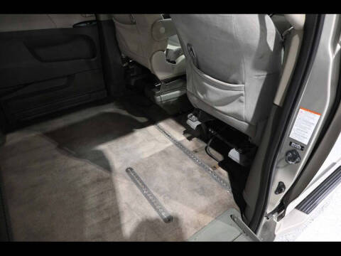 2015 Toyota Sienna LE Mobility 7-Passenger