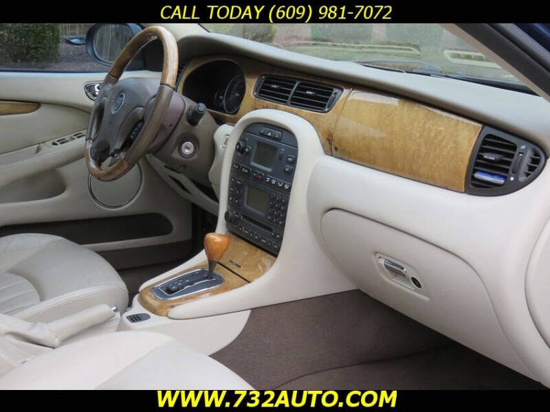 2004 Jaguar X-Type 3.0