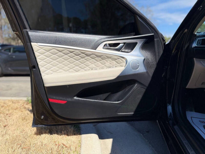 2019 Genesis G70