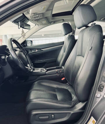 2019 Honda Civic EX-L