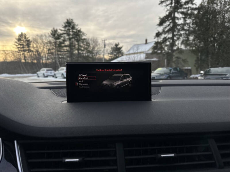 2019 Audi Q7 quattro SE Premium 55 TFSI