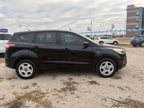 2017 Ford Escape S