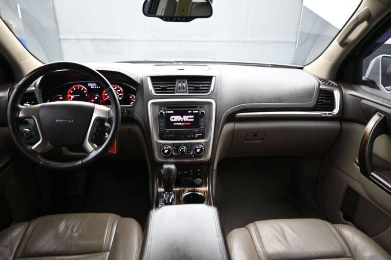 2016 GMC Acadia Denali