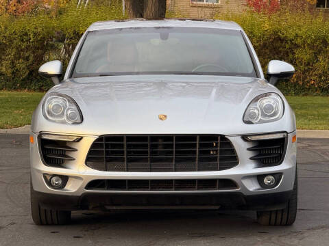 2016 Porsche Macan S