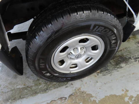 2023 Nissan Frontier S